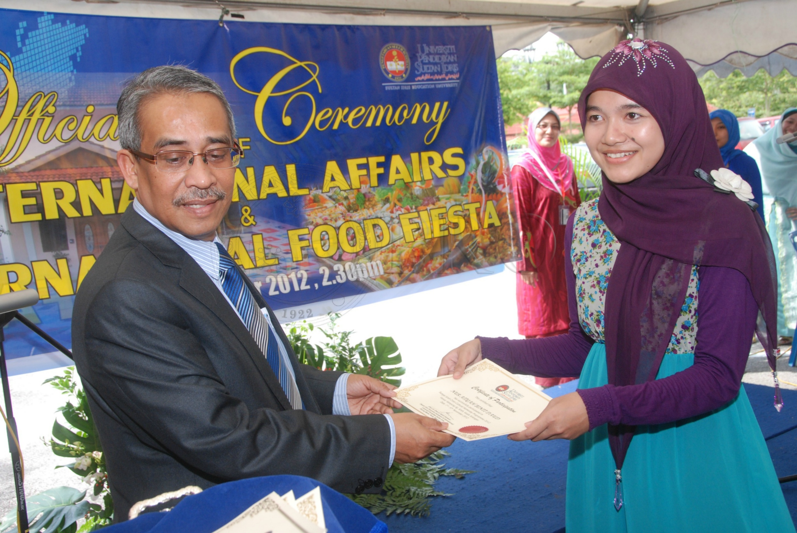 PRO 12 136 food DSC 9251